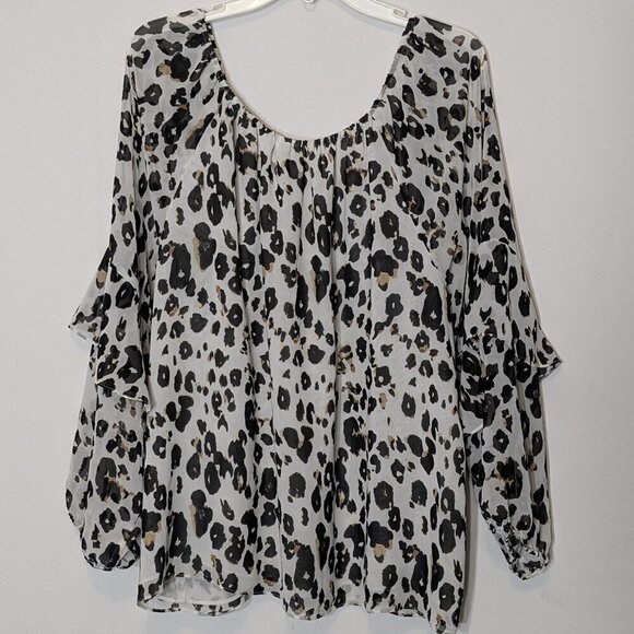 CATO EST 1946 White/Black Animal Print Lined Chiffon Peasant Top; Size 22/24W - Picture 2 of 5